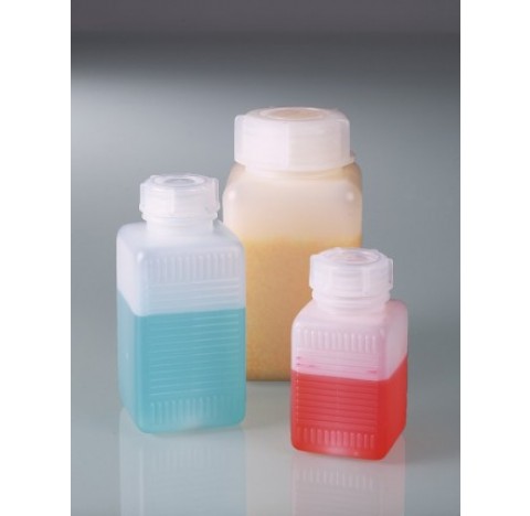 Flacon carre, surfaces carres, col large, contenance : 250 ml, L x l : 59 x 59, hauteur avec bouchon
