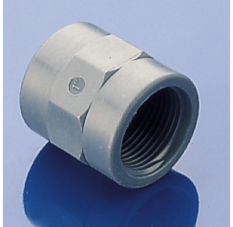 Manchon filetage interne 3/4 diametre interne 23 mm en polypropylene