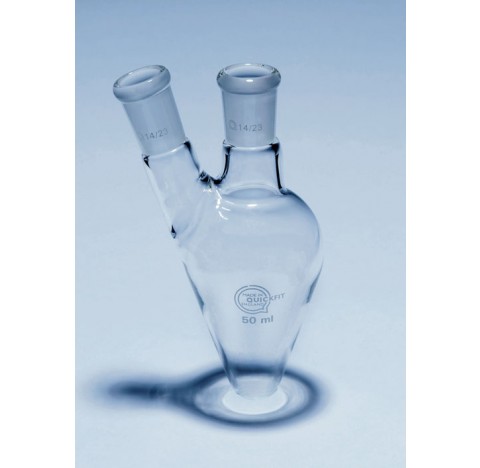 Ballon bicol 100 ml forme poire rodages 19/26 , diametre 58 mm hauteur totale 140 mm , ballon forme 
