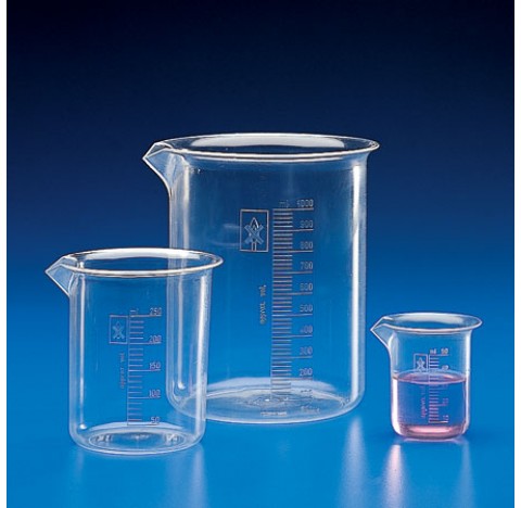 Becher PMP forme basse 3 litres Diam ext 159mm hauteur 200mm subdivision 500 ml tol +/-10 pour cent 