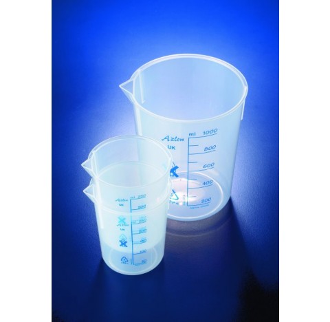 Becher polyprolylene  graduations imprimees bleues 50ml