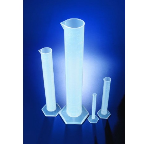Eprouvette graduations moulees PP clair 10ml Classe B