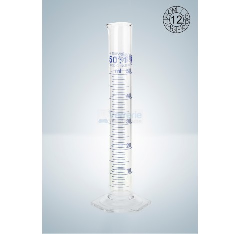 Eprouvette graduee 500 ml EM Techcolor USP,graduation bleue, classe A, avec numero de lot date,subdi