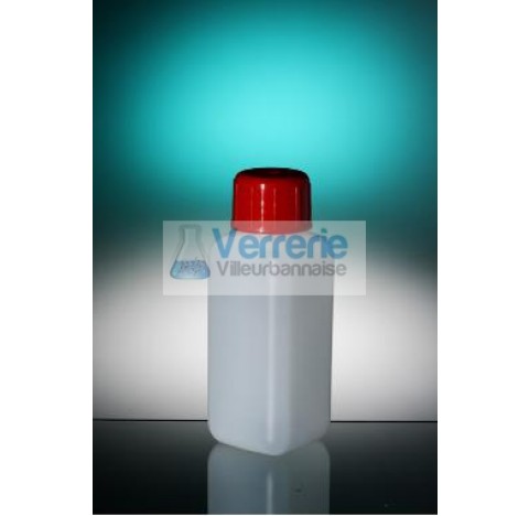 Flacon carre 100ml Polyethylene haute densité PEHD, forme cubique, dimensions du corps du flacon 39x