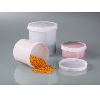 Pot transparent en polypropylene 250 mldiametre 104 mm hauteur 50 mm couvercle a vis en polyethylene