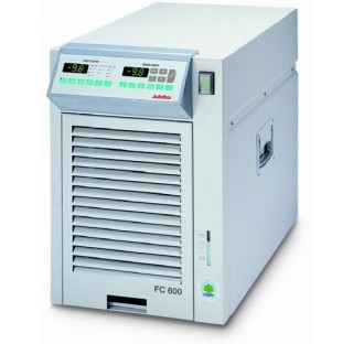 Refroidisseur a circulation FC600 Temp -20 a+80 Vol 6 a 8 Litres Puis. Chauf: 1,2KW , Puis. Debit :2