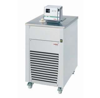 Ultra cryostat / bain thermostate ferme avec pompe FP90-SL Temp : -90 a +100 degre Celsius Vol: 22 L