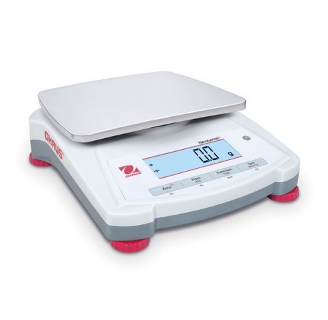 Balance New Navigator modele : NV1201, balance OHAUS portable portee : 1200gr precision : 0,1g dimen