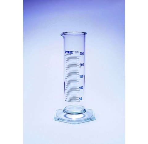 Eprouvette graduee bleu a bec Pyrex forme basse usage intensif 10ml Classe B