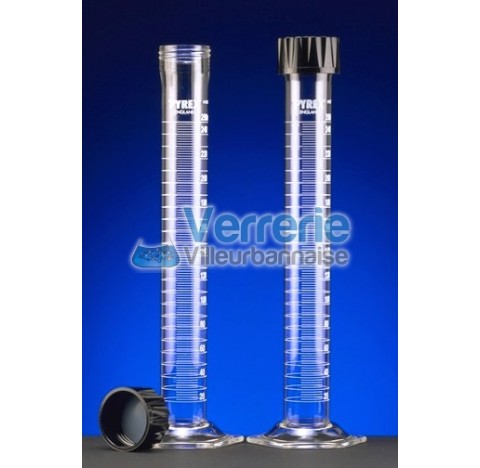 Glass cylinder 1 liter screwthread SVL60 borosilicate 3.3 diam. Ext. 83,5 mm height app 510 mm plast