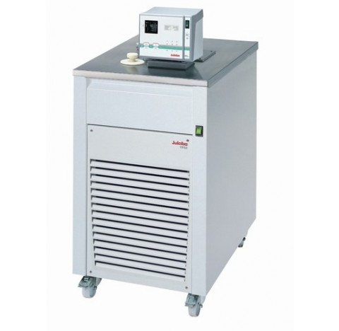 Ultra cryostat / bain thermostate ferme avec pompe FP52-SL Temp : -60 a +150 degre Celsius Vol: 24 L