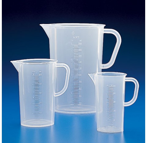 Graduated jug 3 liters division 1/50 ml diameter 172 mm height 240 mm in polypropylene autoclavable.
