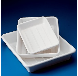 Deep tray in PVC 330x430 mm height 90 mm with the ribbed bases.